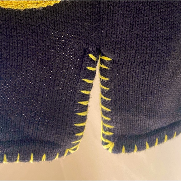 🍐THE QUAKER FACTORY🍐TUNIC SEQUIN BEADED PEARS STITCHED TRIM SIDE SLIT SWEATER - Picture 6 of 10